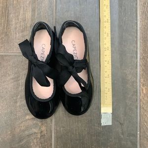 NWOT Capezio toddler girl’s tap shoes